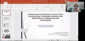 Bahas Konservasi Gumuk, Dosen Tadris Biologi Menjadi Keynote Speaker pada Seminar Nasional BIOTIK XII di UIN Ar-Raniry
